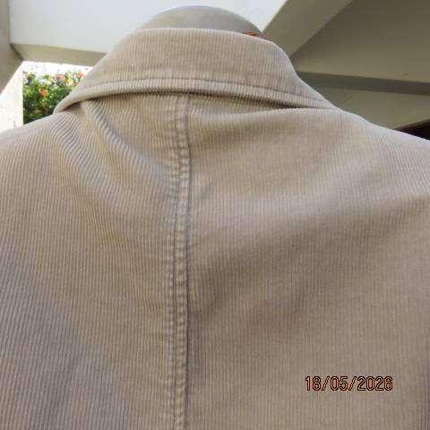 Woolworths beige corduroy long sleeve tailored jacket with 2 front pockets, size 36