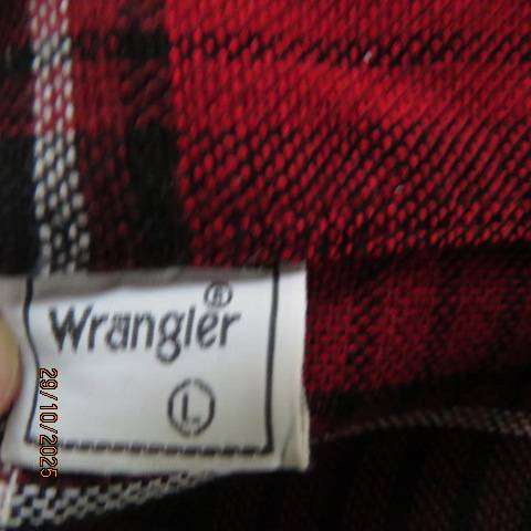 WRANGLER men's red-black and white check woven polycotton shirt size Large