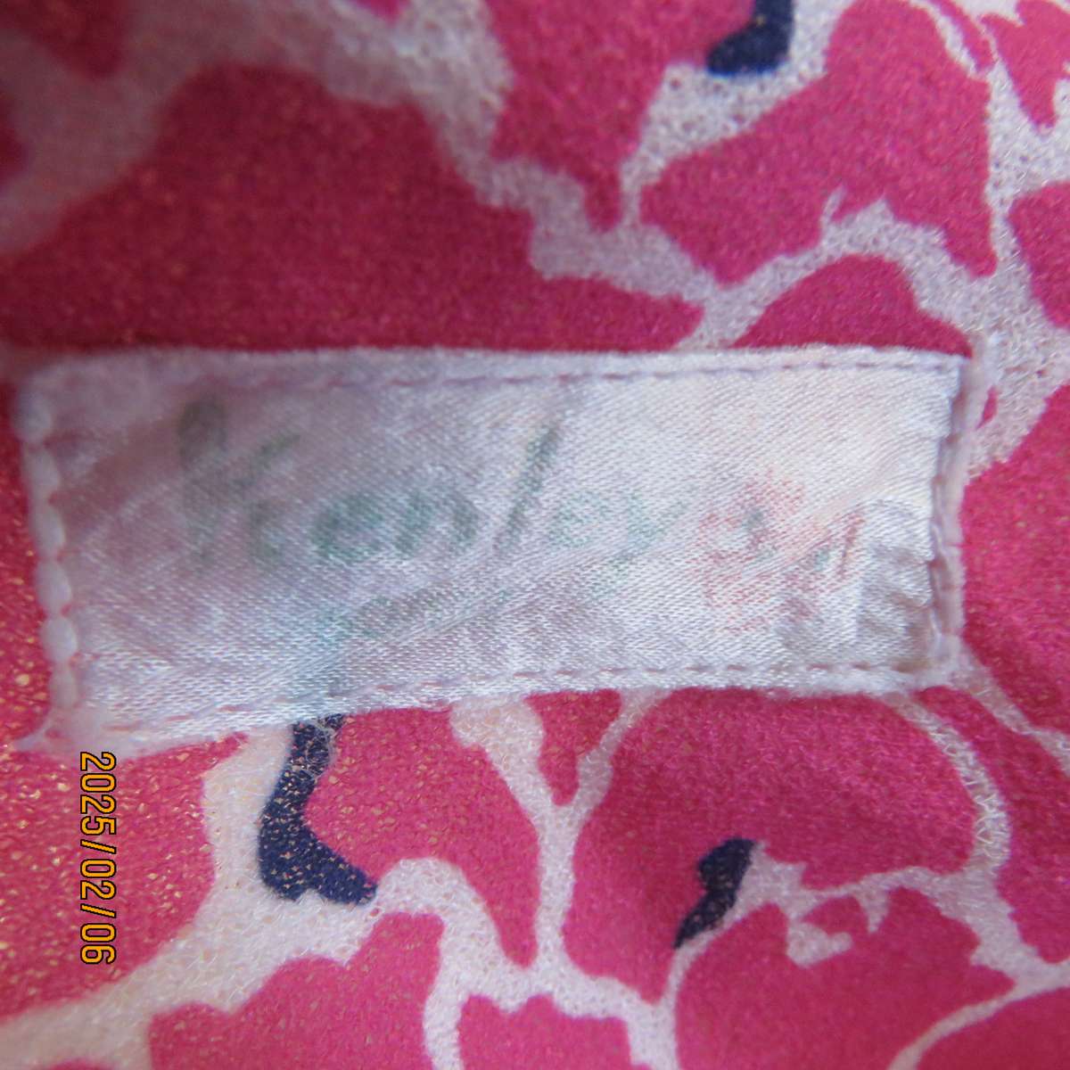 High quality KENLEY vintage open short sleeve top size 44. White with pink-navy unique patterns.