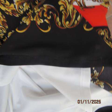 TRUWORTHS light cream- gold and brown baroque print. Lined. Size 40