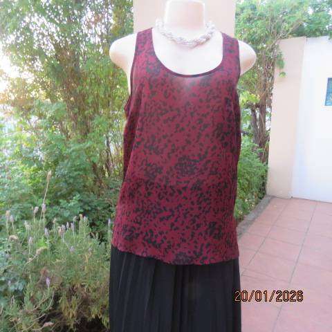 JAY JAYS sleeveless sheer polyester garnet red-black animal print top with back zip. Size 36