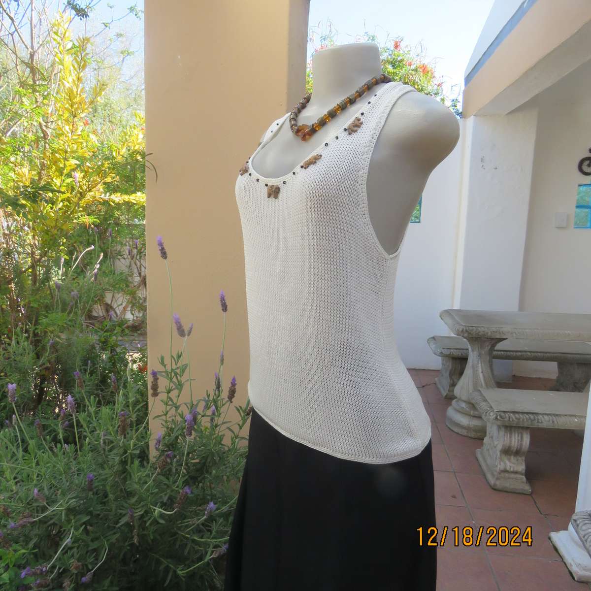 Amazing polyester knit cream sleeveless top. Big 5 with black bead embellishment. By TAWANA 38