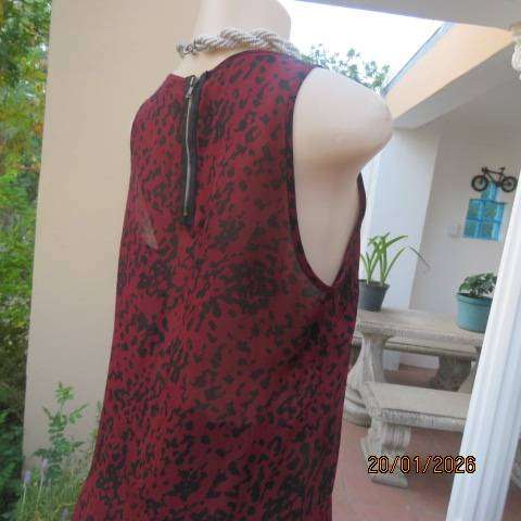 JAY JAYS sleeveless sheer polyester garnet red-black animal print top with back zip. Size 36