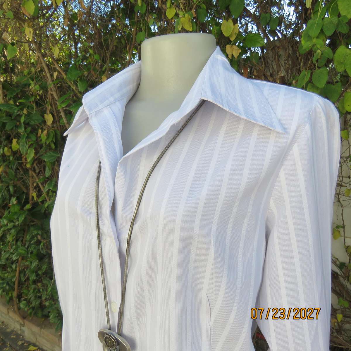QUEENSPARK long sleeve 100% cotton white-grey vertical striped size 38 tailored shirt.