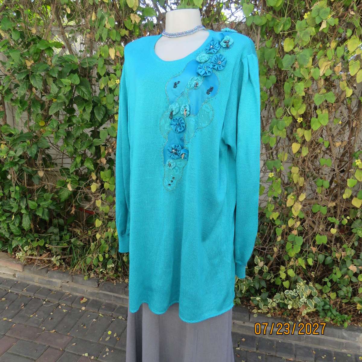 Jade long acrylic knit sweater with luxury applique-embellishment and fabric flowers. Size 50