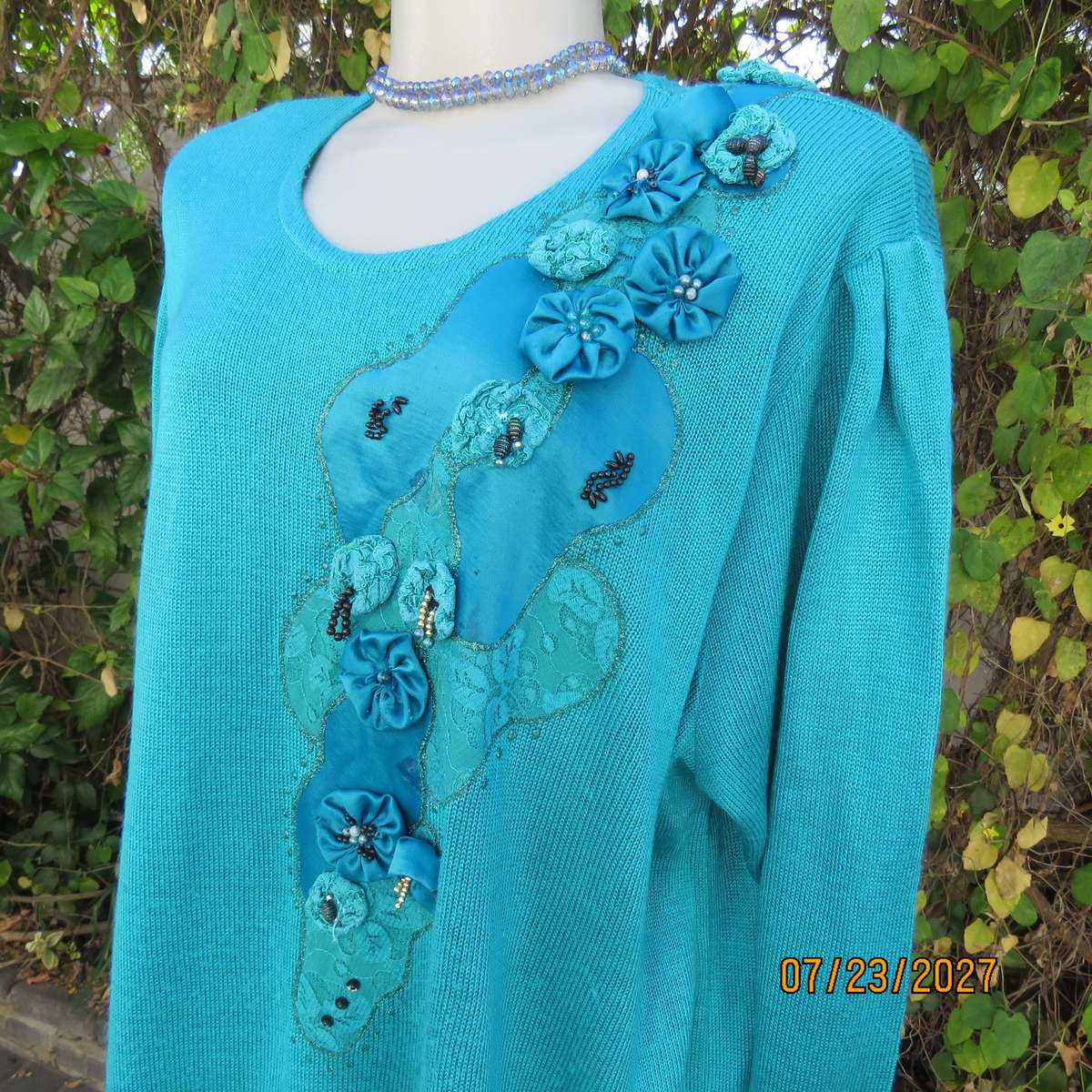 Jade long acrylic knit sweater with luxury applique-embellishment and fabric flowers. Size 50