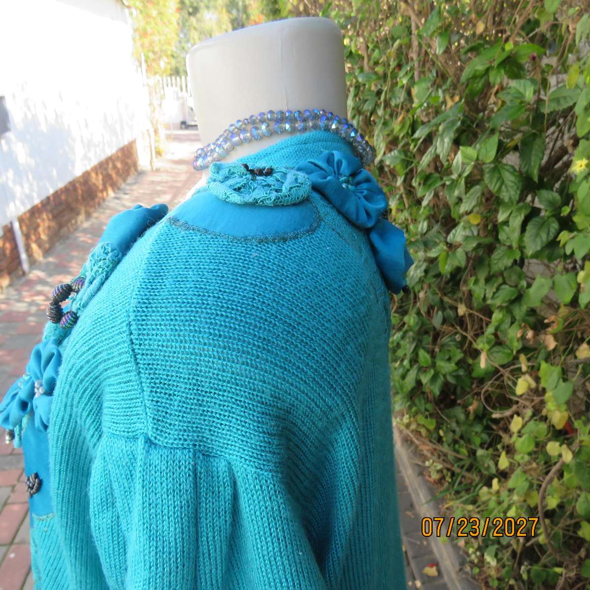 Jade long acrylic knit sweater with luxury applique-embellishment and fabric flowers. Size 50