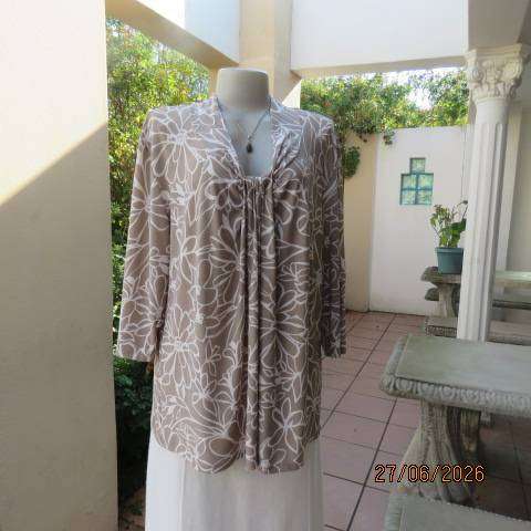 Merién Hall Ecru White Floral Stretch Polyester Slip-Over Top Size 46