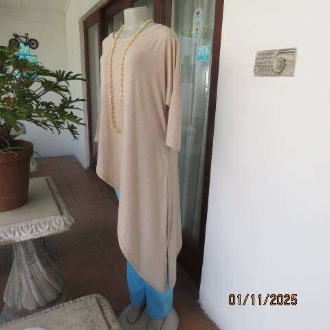 IQ wheat colour long high-low slip over stretch polycotton top size 40-42