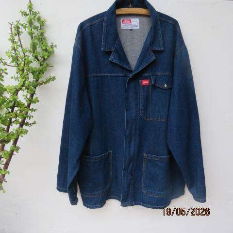 JONSSON blue denim cotton long sleeve jacket with zip-up closure and large pockets, 3XL