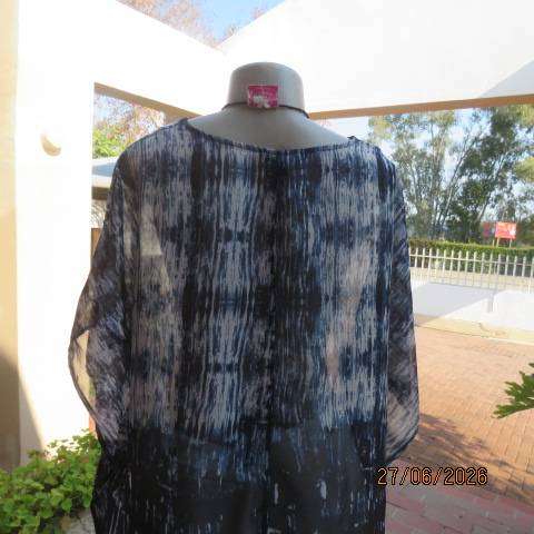 Navy, white & black sheer polyester box cut top with lace V neckline, size 44-50