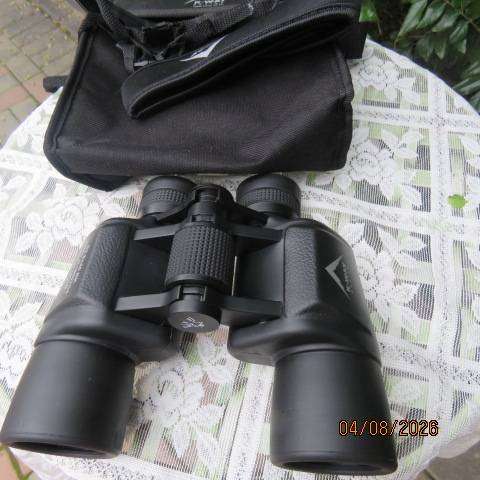 K-Way S2-8x40BK Binoculars with BAK4 Prisms, Case & Strap - As new condition