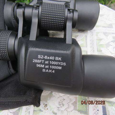 K-Way S2-8x40BK Binoculars with BAK4 Prisms, Case & Strap - As new condition