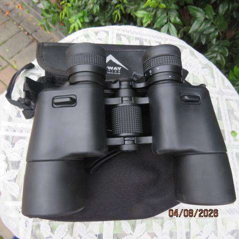 K-Way S2-8x40BK Binoculars with BAK4 Prisms, Case & Strap - As new condition