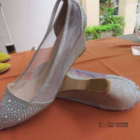 Silver DIVA wedge heels with gauze sides and embellished fronts, size 5