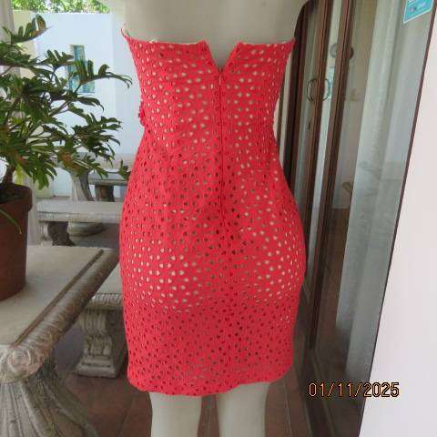 BIACCI Italian make red broderie anglaise evening dress with cream lining. Size 32