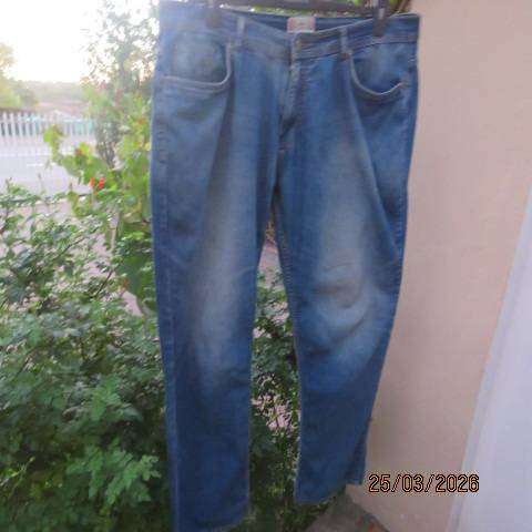 K Star 7 original blue denim jeans in polycotton stretch, tapered legs, size 40
