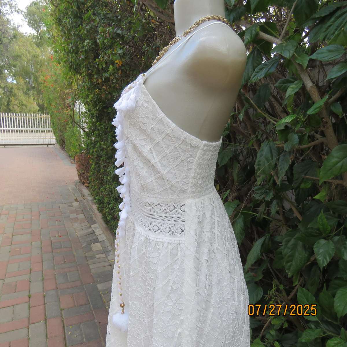 SHEIN white strappy polyester lace evening dress with high-low seamline. Size 36