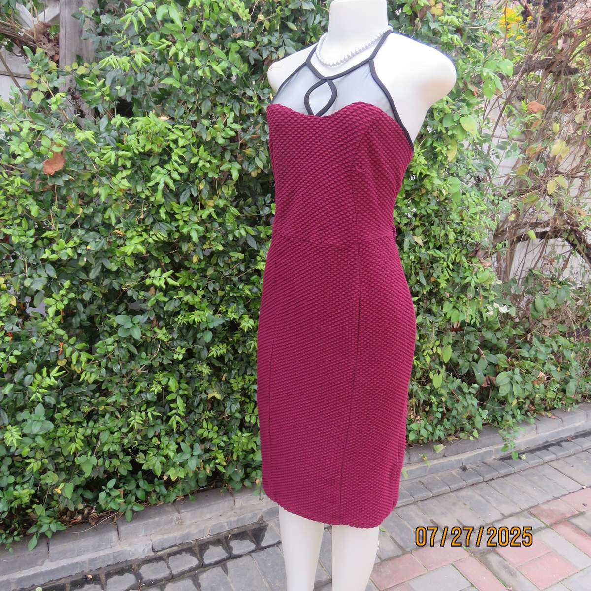 MISS L maroon bubble textured stretch polyester smart casual dress. Black netting neck area. Size 38