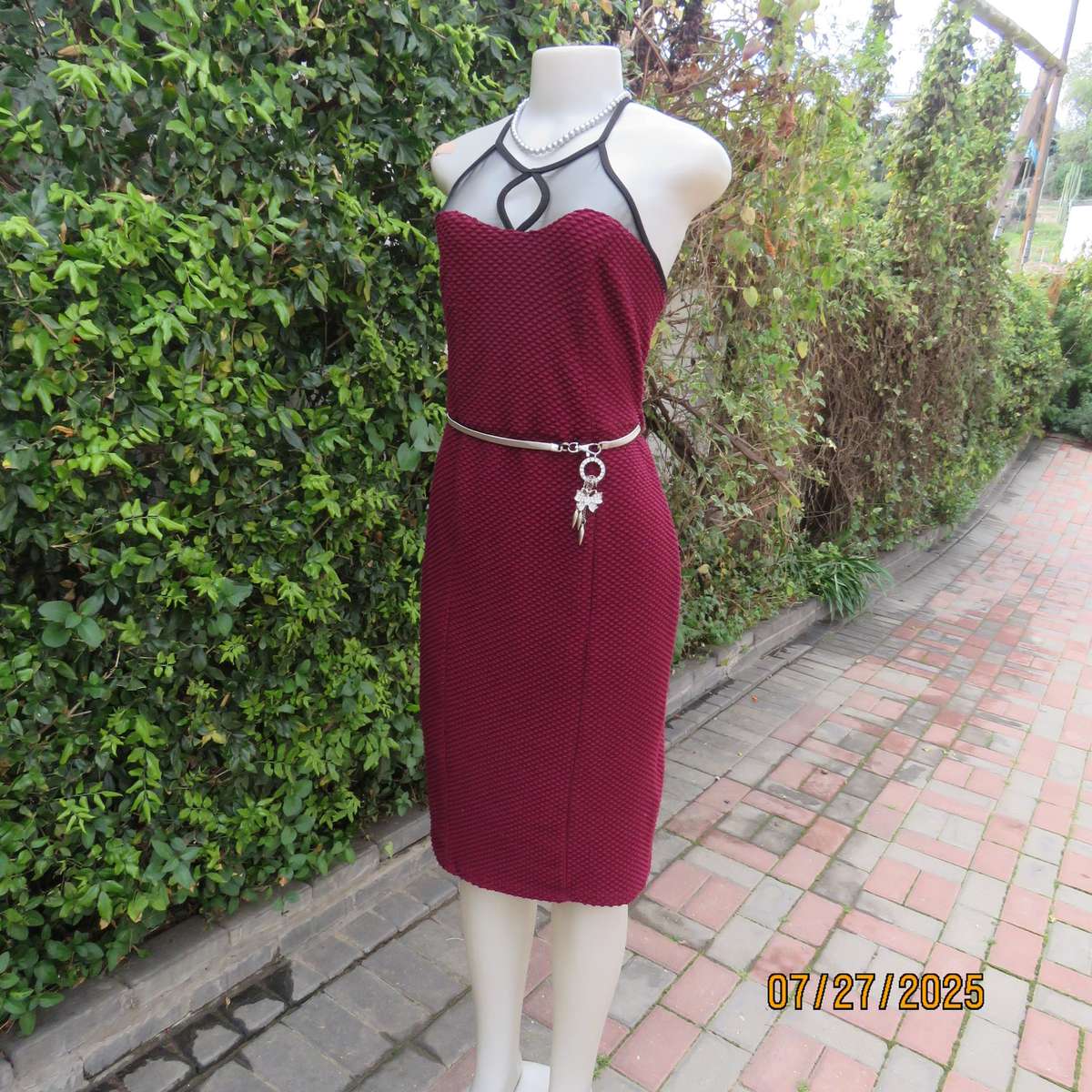 MISS L maroon bubble textured stretch polyester smart casual dress. Black netting neck area. Size 38