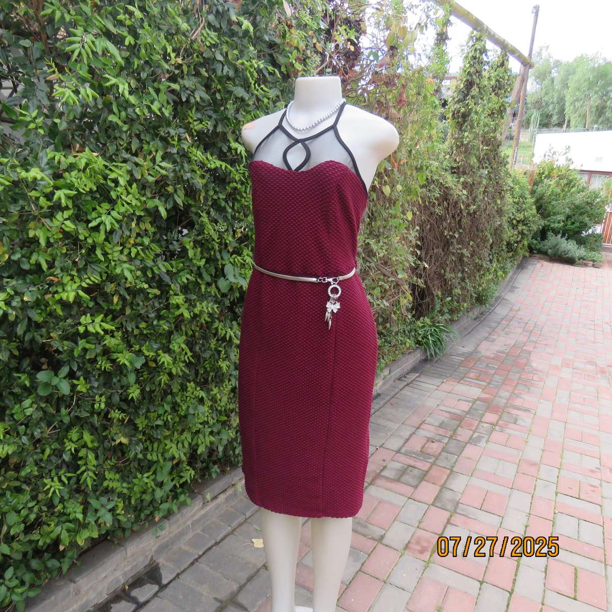 MISS L maroon bubble textured stretch polyester smart casual dress. Black netting neck area. Size 38