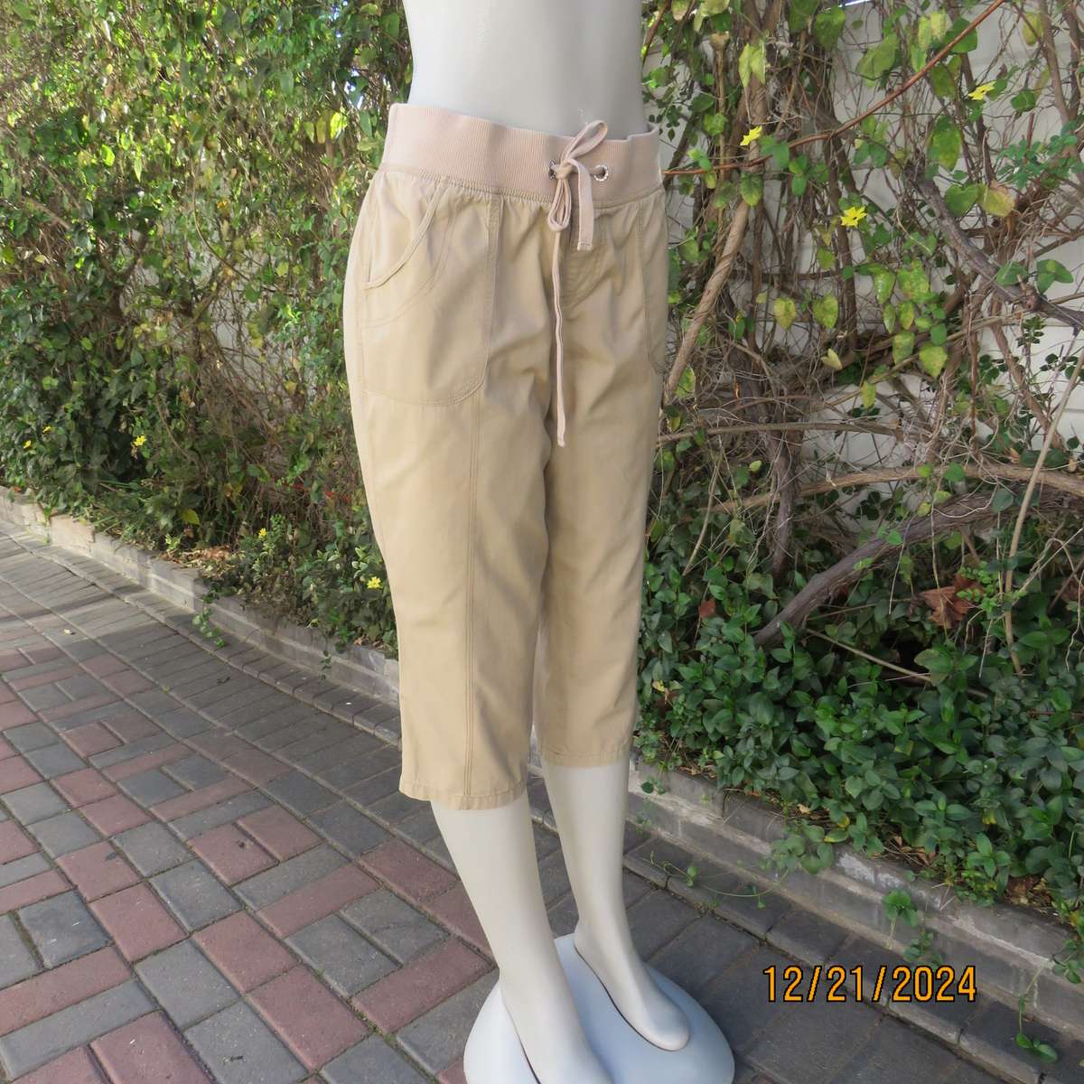 REAL Clothing easy to wear wheat cropped cotton pants. Knitted elastic waistband. .Size 36.