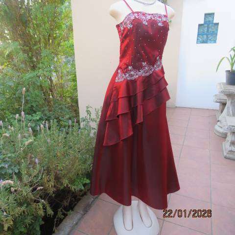 GERANO ruby red shiny silky ankle length satin strappy evening dress with silver decoration. Size 38