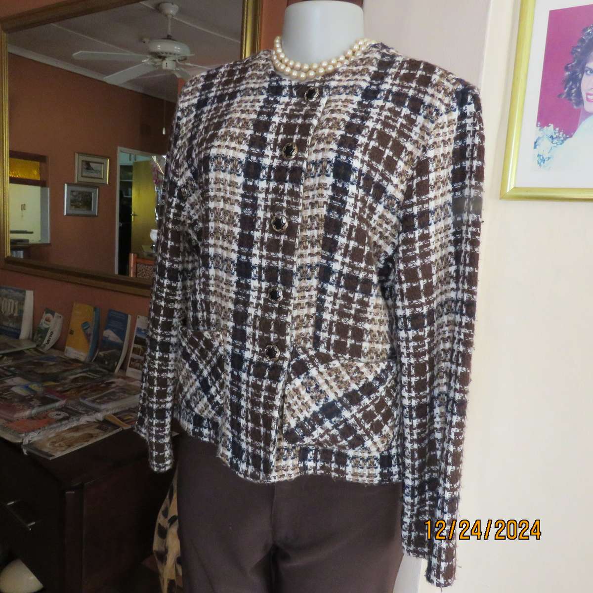Amazing long sleeve brown/cream/black woven woolen check  jacket.Size 38 by FUTURE Collective.