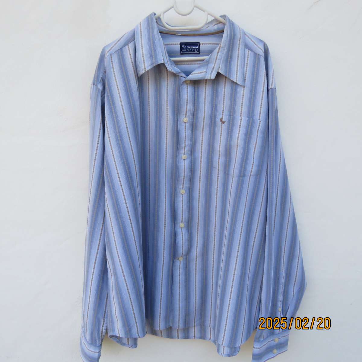 OLD KHAKI men's forever long sleeve 100% cotton 3 XL shirt. One pocket. Vertical striped. Embossed.