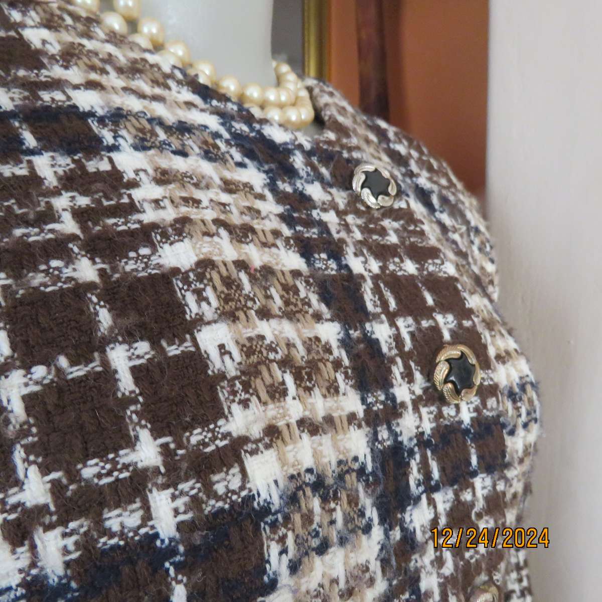Amazing long sleeve brown/cream/black woven woolen check  jacket.Size 38 by FUTURE Collective.