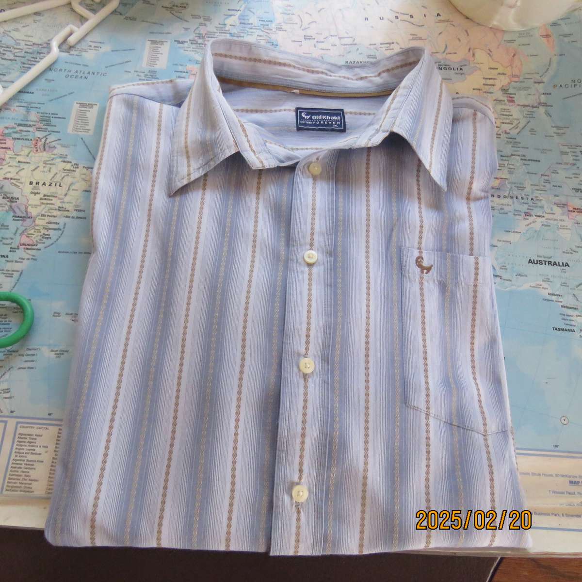 OLD KHAKI men's forever long sleeve 100% cotton 3 XL shirt. One pocket. Vertical striped. Embossed.