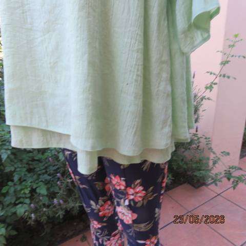 MILADYS spring green slip-over top in 2-layer creased nylon-rayon blend fabric size 44
