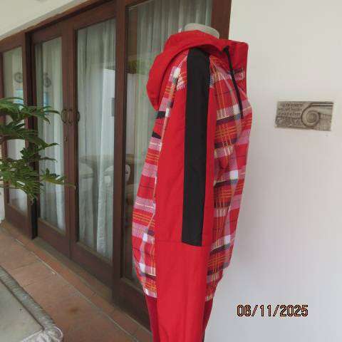 LACOSTE red and red-yellow-black check zip-up nylon hooded jacket size 38
