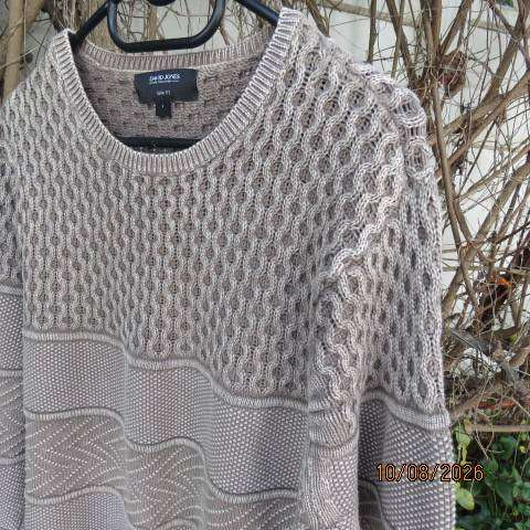 DAVID JONES men's long sleeve cotton pullover cardigan with unique pattern in ecru size L