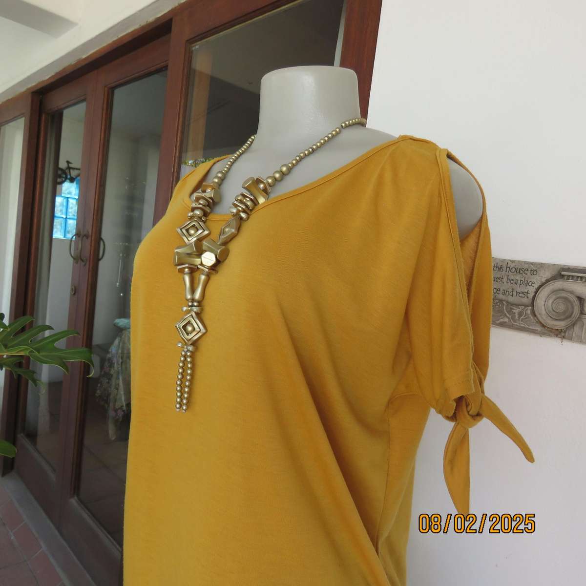 AUDACITY amber yellow slip over short sleeve -open top seam top size 42