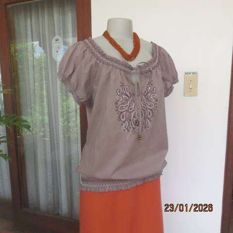 TRUWORTHS ecru colour blouson top with wide elasticated neckline. Size 42.