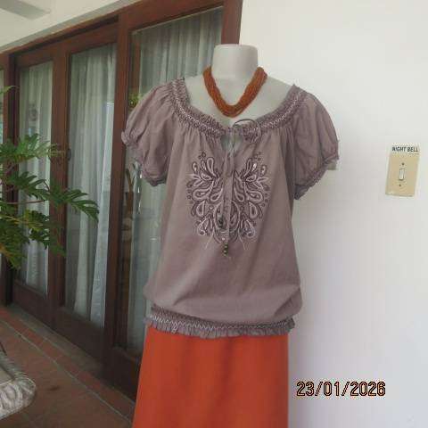 TRUWORTHS ecru colour blouson top with wide elasticated neckline. Size 42.
