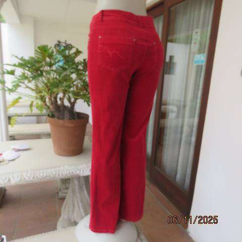 WOOLWORTHS chilli red corduroy stretch cotton bootcut pants size 34