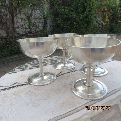 Set of 4 EPNS England Ice Cream Dessert Cups - Silver Plated, 9.5cm Tall