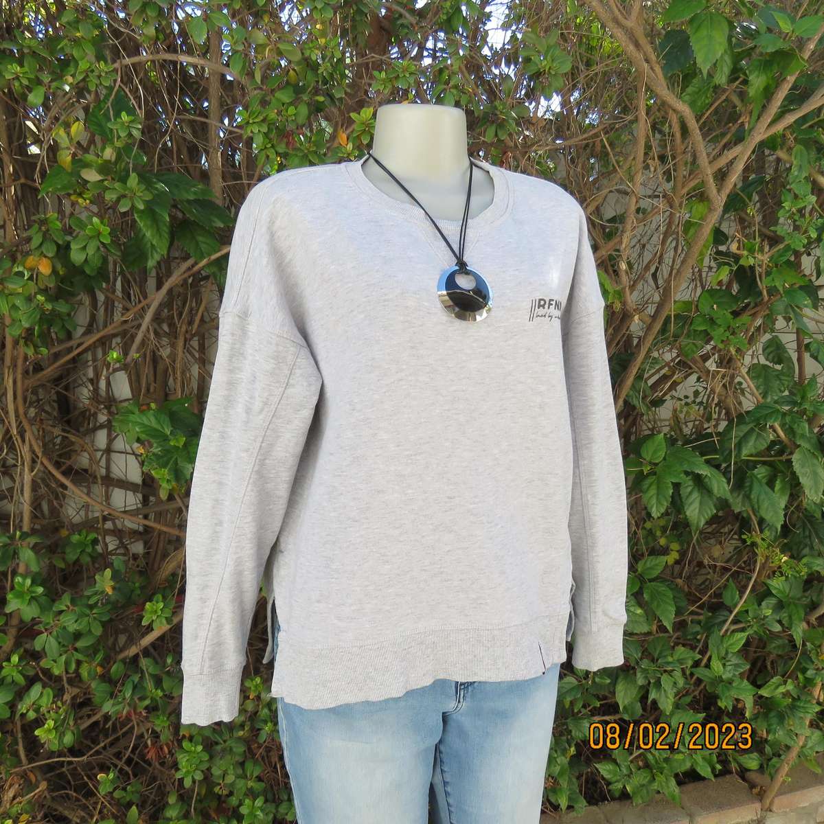 REFINERY warm long sleeve light grey slip over cotton-viscose size 40 top.