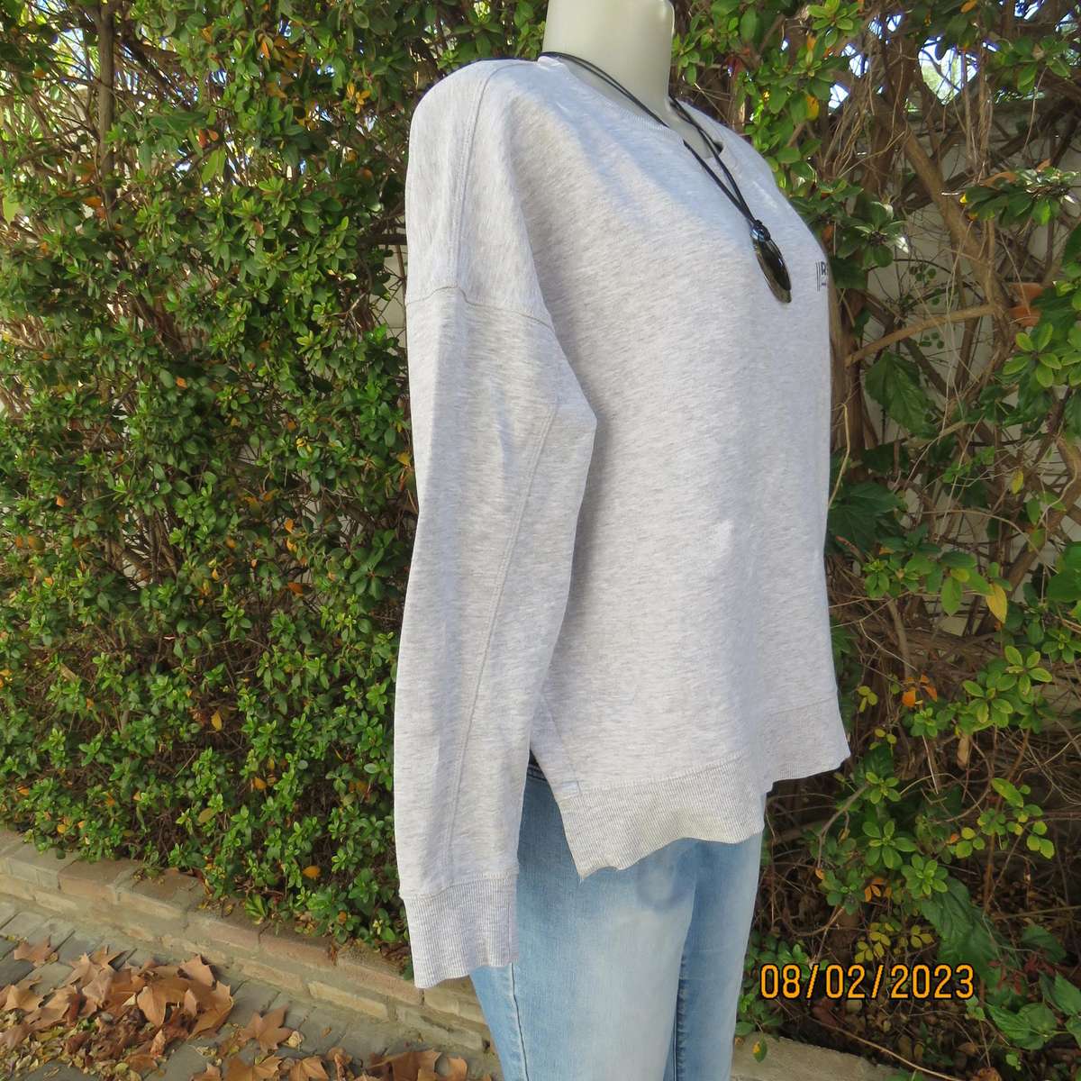 REFINERY warm long sleeve light grey slip over cotton-viscose size 40 top.