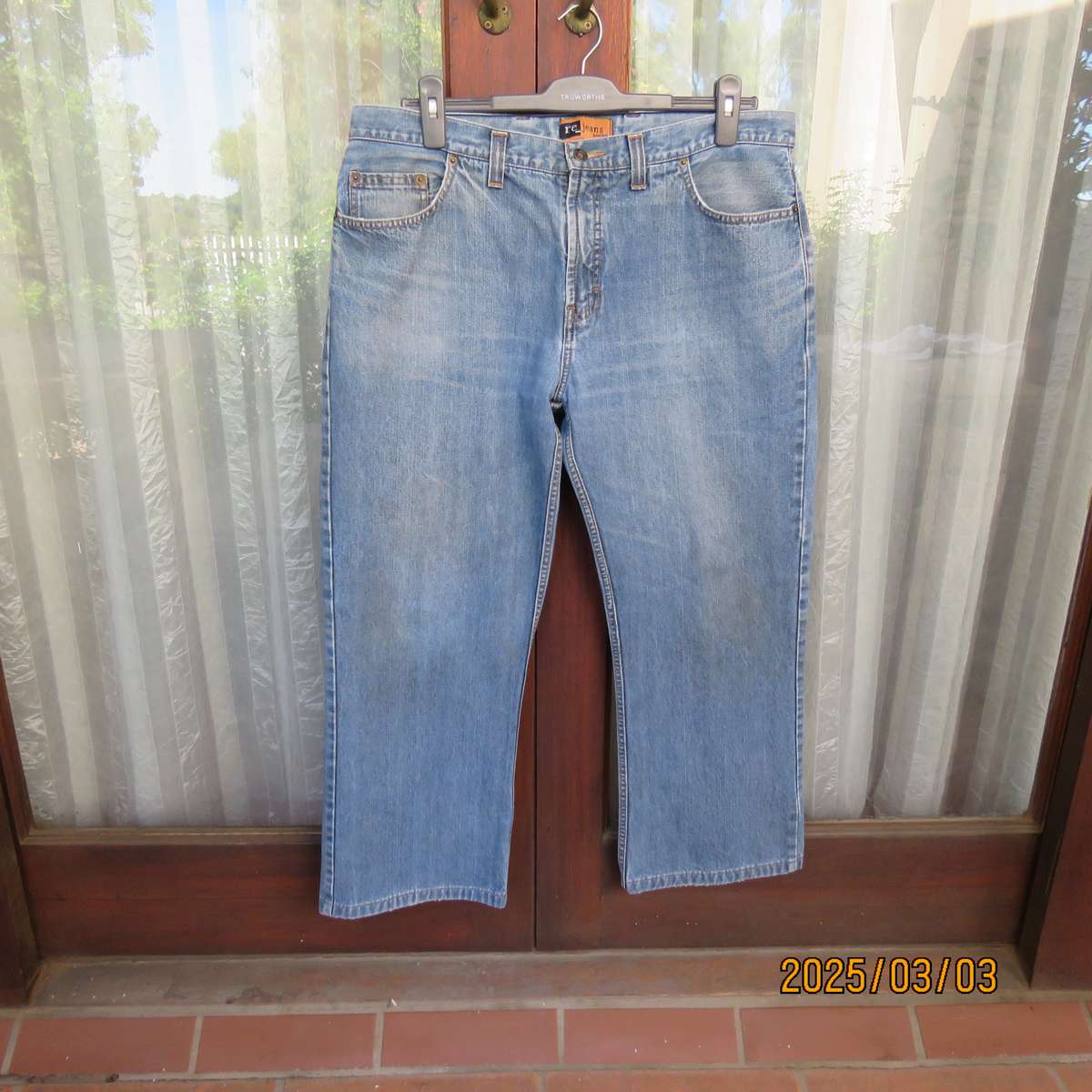 WOOLWORTHS pure cotton blue denim jeans size 38. Pockets back-front. Inner leg 74cm.