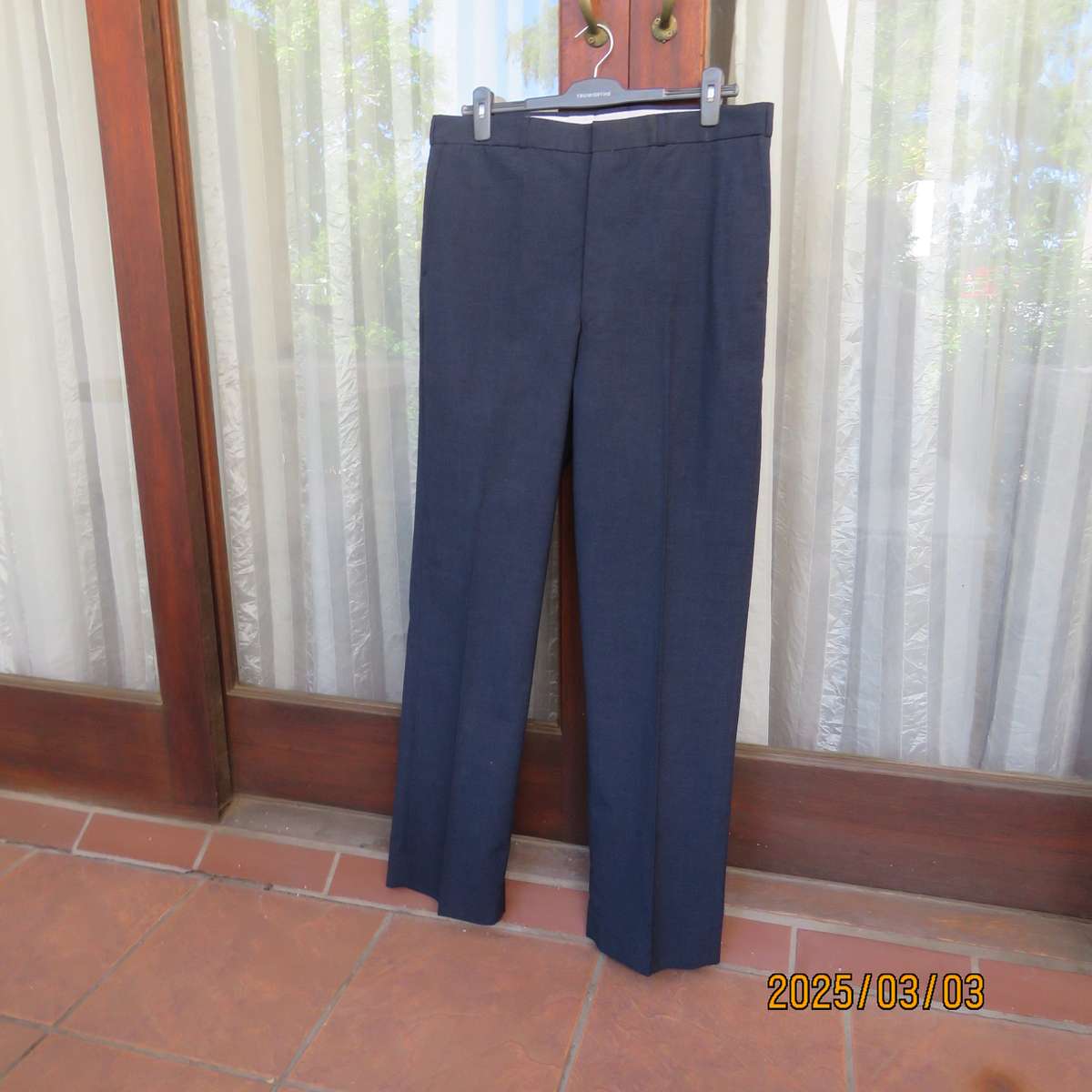 As new dark blue straight legged dress pants size 38 by ENSIGN Clothing. Side pockets. 1 at back.