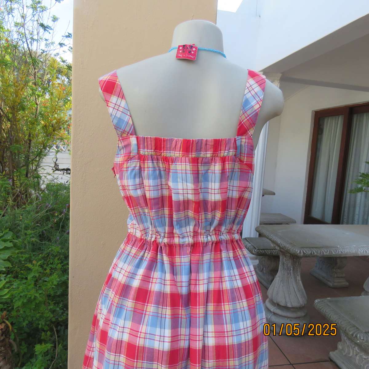 Chic crimson/blue/white check dress for summer by DONNA CLAIRE size 42. Brand new condition.