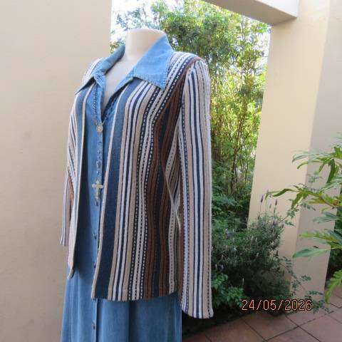 BACNIT long sleeve vertical pattern knit open front cardigan in navy-cream and brown, size 34-36