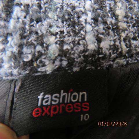 Fashion Express black-white tailored acrylic long sleeve button-down jacket size 34