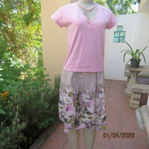 Carnation pink capped sleeve slip-over top in stretch cotton, size 34