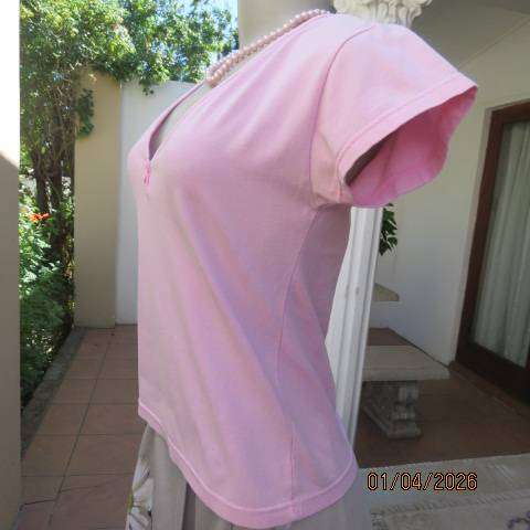 Carnation pink capped sleeve slip-over top in stretch cotton, size 34