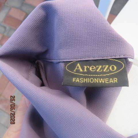 Arezzo Heather Purple Short Sleeve Button-Down Crepe Polyester Top - Size 42