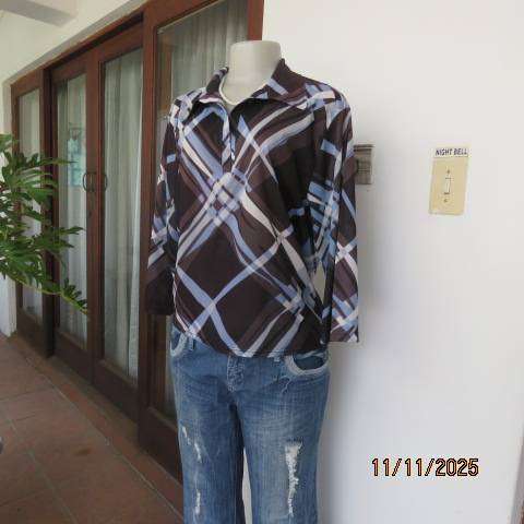Geometric printed brown-black-cream-blue slip over stretch polyester top size 38-40